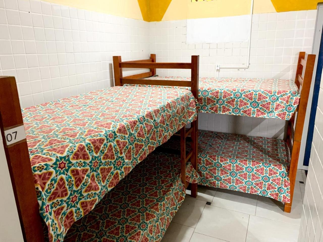 Hostel Vento Leste บอมบินญัส ภายนอก รูปภาพ
