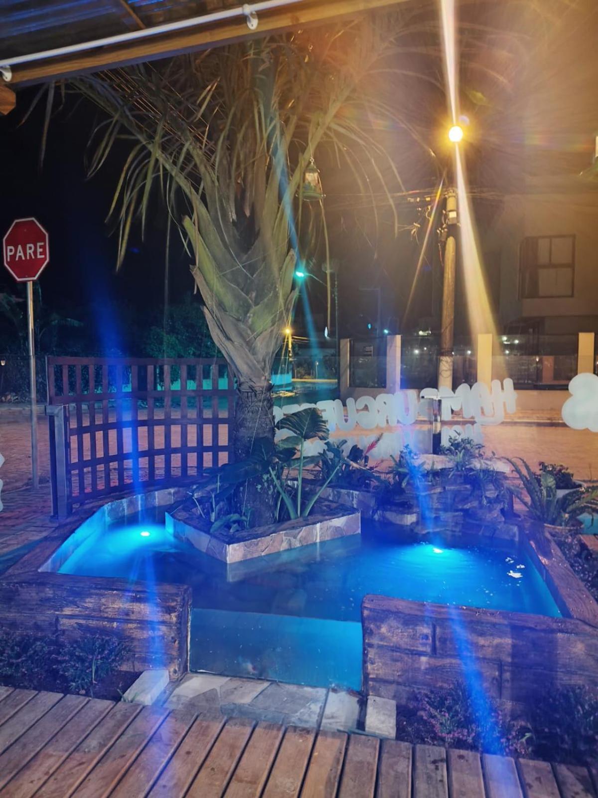 Hostel Vento Leste บอมบินญัส ภายนอก รูปภาพ