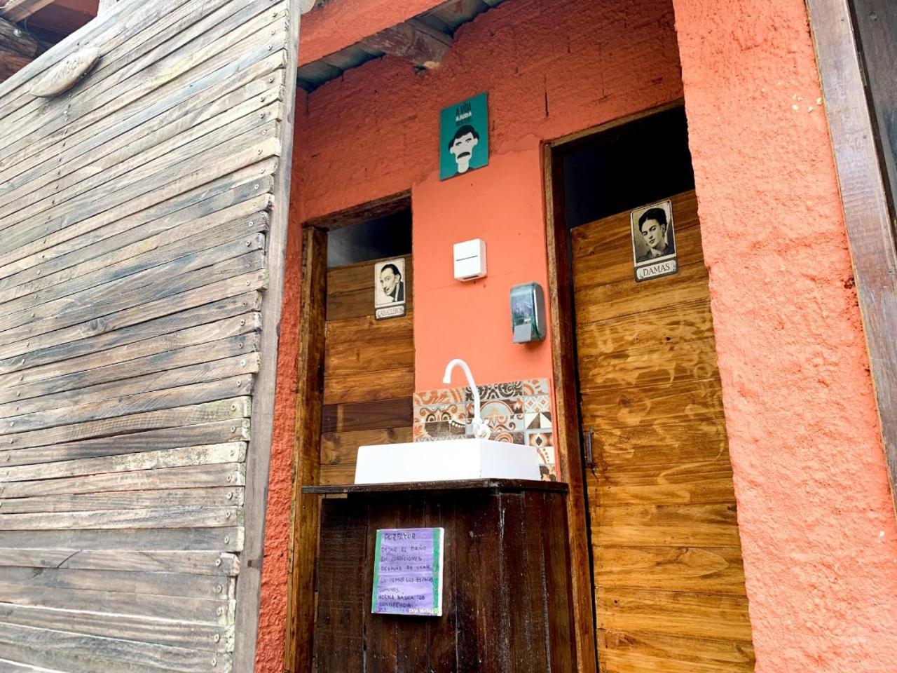 Hostel Vento Leste บอมบินญัส ภายนอก รูปภาพ