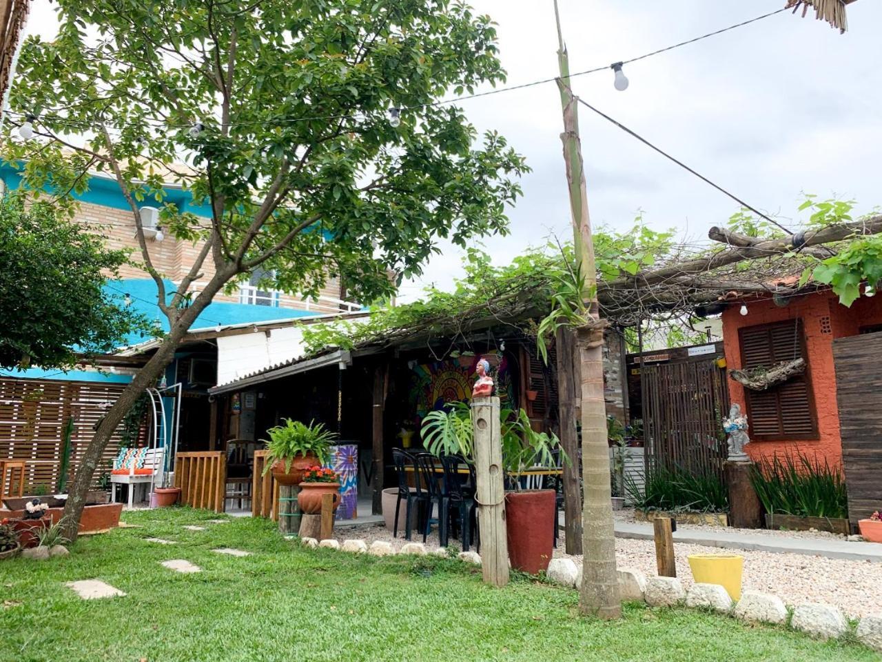 Hostel Vento Leste บอมบินญัส ภายนอก รูปภาพ