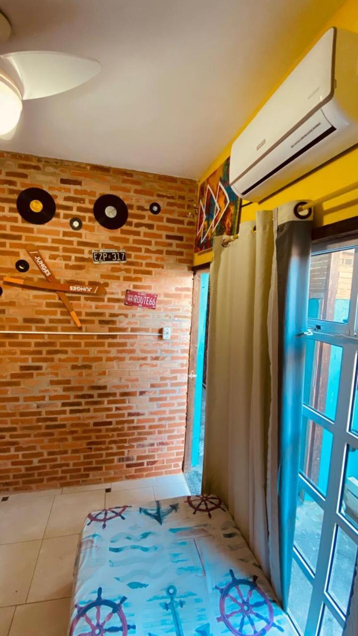 Hostel Vento Leste บอมบินญัส ภายนอก รูปภาพ